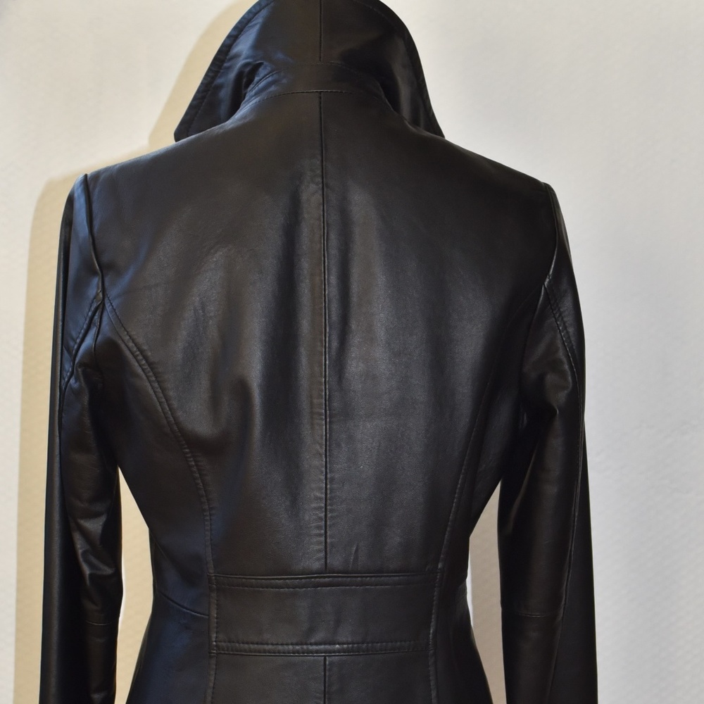 Kenneth Cole Reaction 100% Leather Jacket - Picture 6 of 8